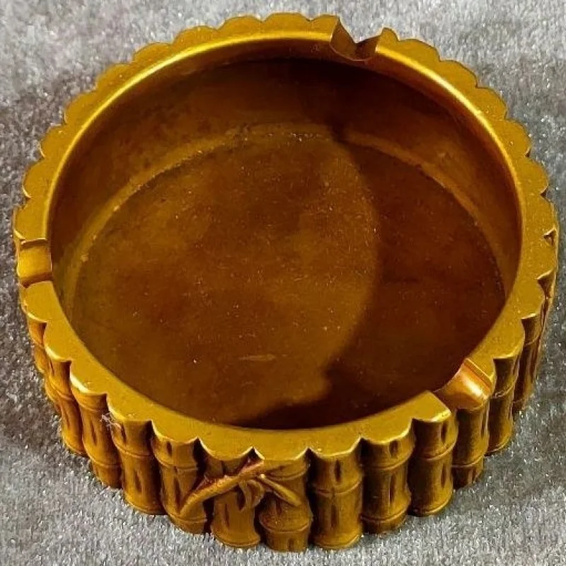 Antique Bamboo Ashtray Ornament, Creative and Exquisitely Crafted , Symbolizing Continuous Progress, Old Brass Smokin
