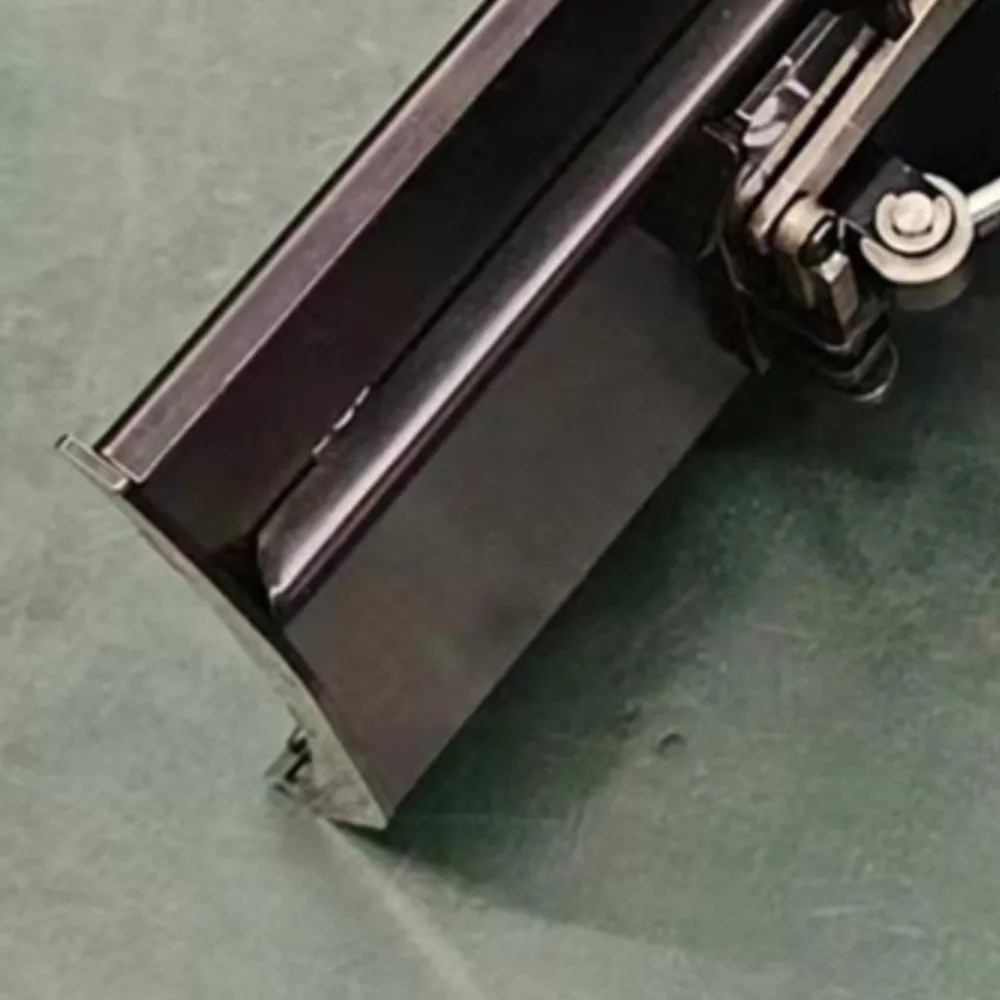 

Metal Dozer Blade for 1/14 Hydraulic RC Wheeled Loader WA480 Remote Control Cars Upgraded Parts TH22736-SMT1