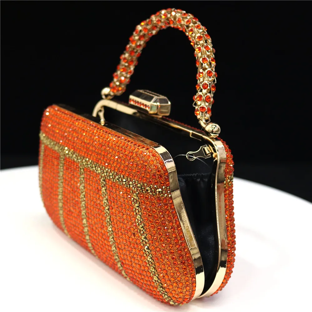 Diamonds And Rhinestones Elegant Banquet Handle Small Bag With Metal Chain Long Shoulder Strap Fashion Banquet Bag