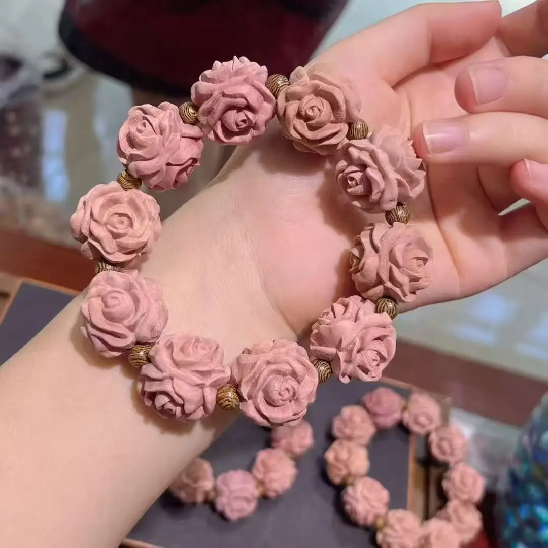 Natural Boutique Blood Cypress Wood Three-sided Flower Bracelets High-end Plate Play Hand String Text Play Fashion Ins Jewelry