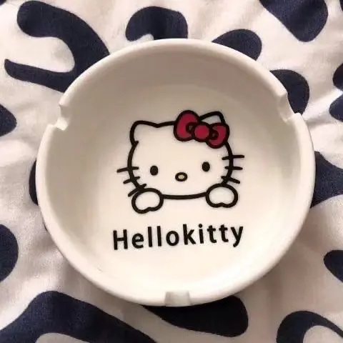 

Стеклянная пепельница Sanrio Ins, индивидуальный милый мультяшный чехол-держатель, подарок бойфренду, пепельницы Hello Kitty, милое модное устройство для хранения