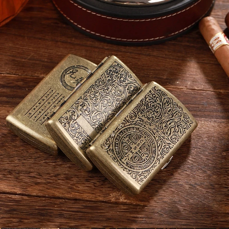 Retro Metal Cigarette Case Creative Smoke Set Portable Cigarette Box Pocket Tobacco Pack Cover Smoking Accessories for Man Gift