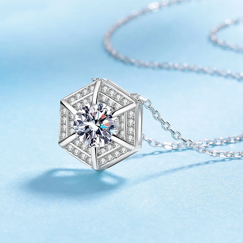 Mother's Day 18K White Gold Birthday Gift Necklaces 1CT Moissanite Diamond Girl Valentine's Day PT950 Platinum Hexagram Pendant