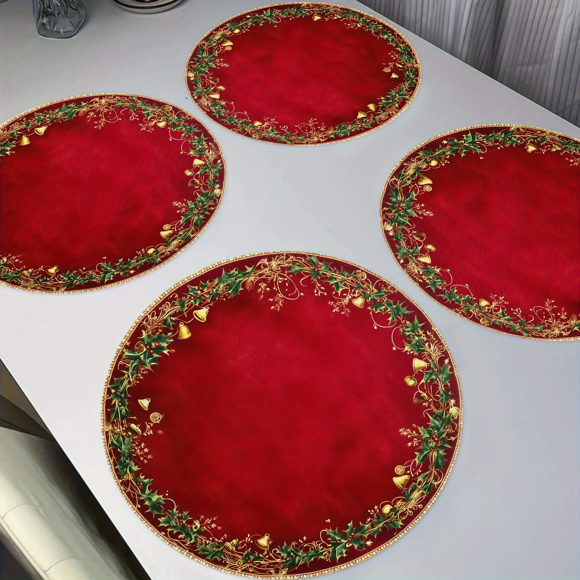 VIKAMA 4/6/8/10PCS Christmas Meal Mat Red Bottom Golden Bell Holly Leaf Restaurant Table Mat Party Table Holiday Decoration