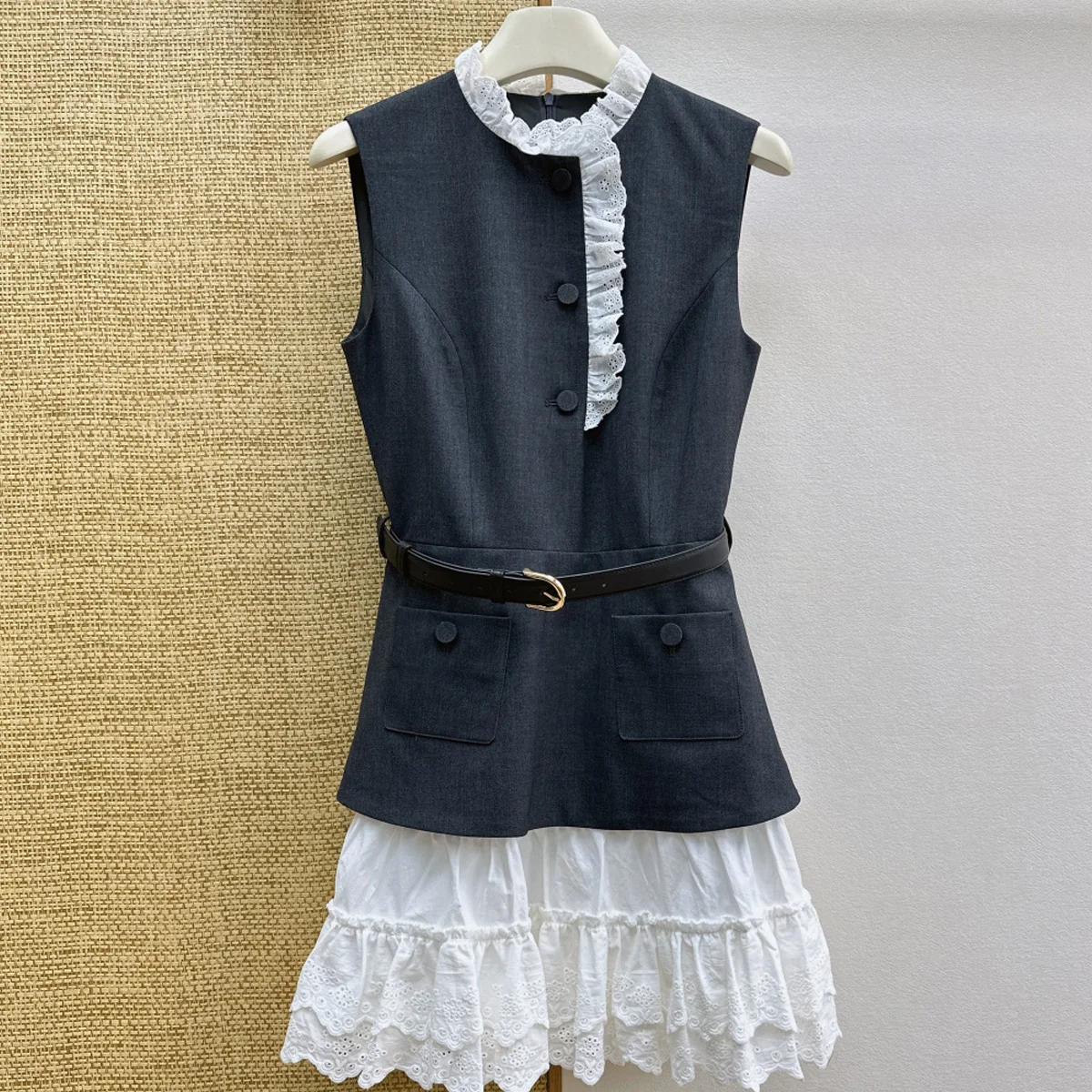 2026 Women Sleeveless Two Layer Midi Dress Ruffle Hem Button Pocket Leather Belt Woven Casual Dress lyt26715128