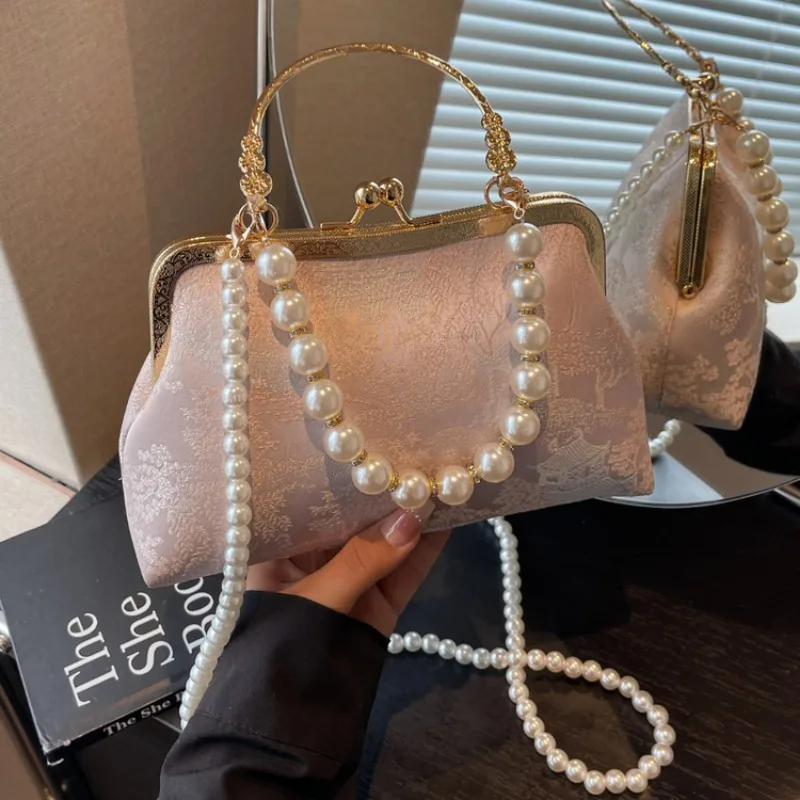 

Портативные стильные популярные креативные сумки на плечо на одно плечо в кампусном стиле, женская сумка, идеально подходящая для свидания