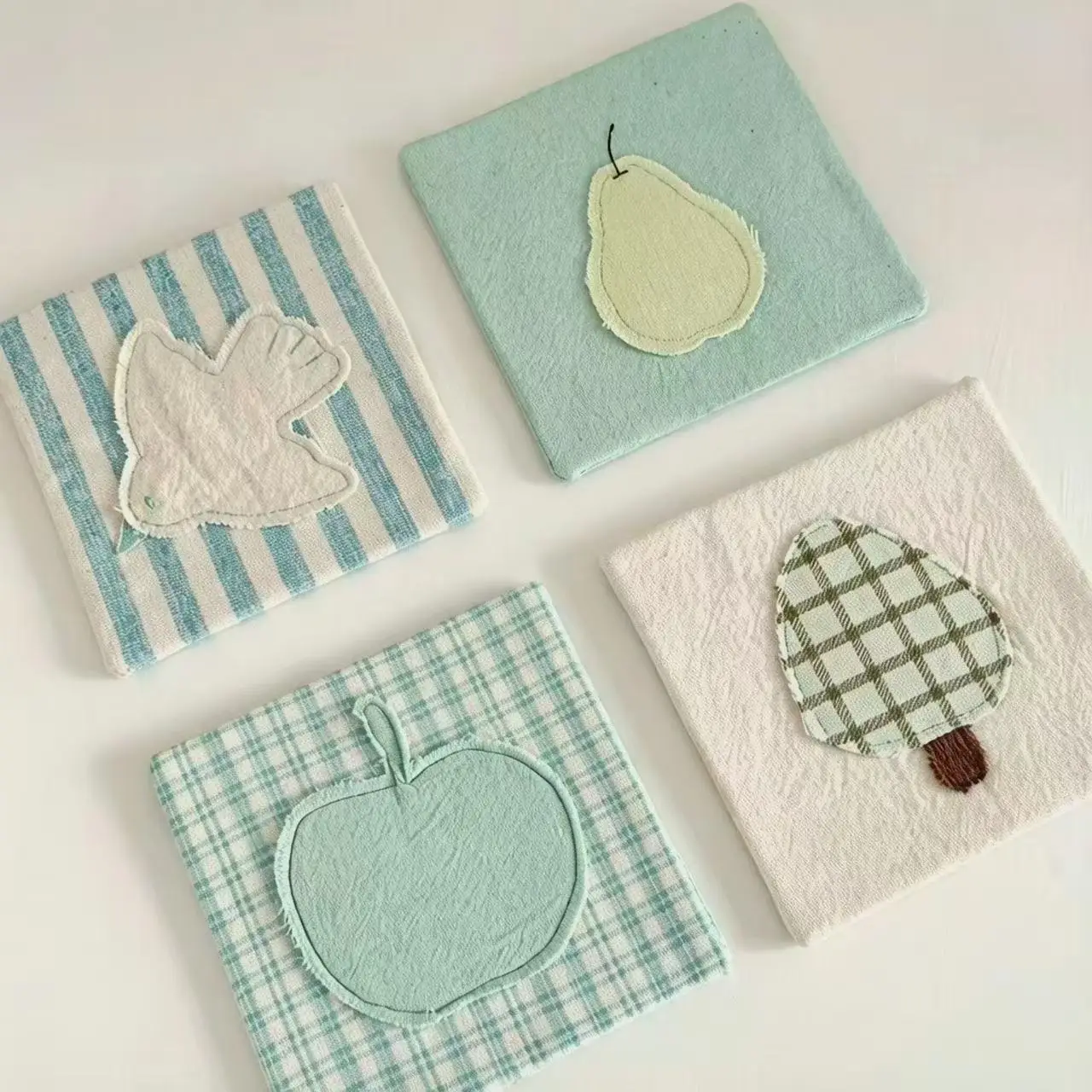Ins Fresh Fabric Coasters Cartoon Flying Birds Green Apples Desktop Decoration Heat-resistant Embroidered Patchwork Placemats