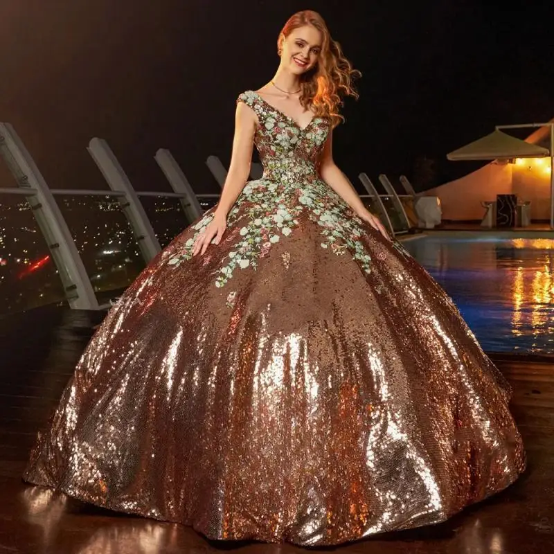 

Exquisite V-neck Quinceanera Dresses Appliques Spaghetti Straps Lacing up Draped Vestidos De 15 Quinceañera