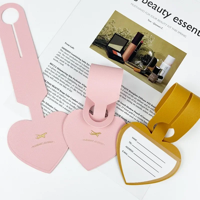 Etiqueta de equipaje de viaje en forma de corazón de cuero PU, etiqueta de maleta sólida, etiqueta de embarque, accesorios de viaje, 1 piezas