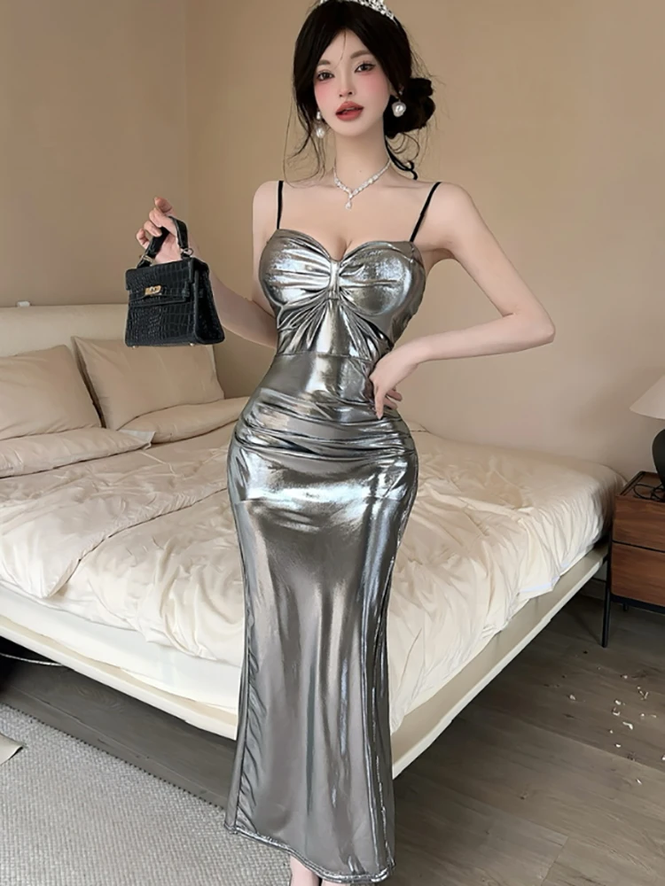 المرأة الصلبة مطوي Bodycon حبال مثير نادي فستان الصيف أنيقة فاخرة فستان حفلة الرقص 2025 الكورية خمر هيبورن فستان حفلة موسيقية
