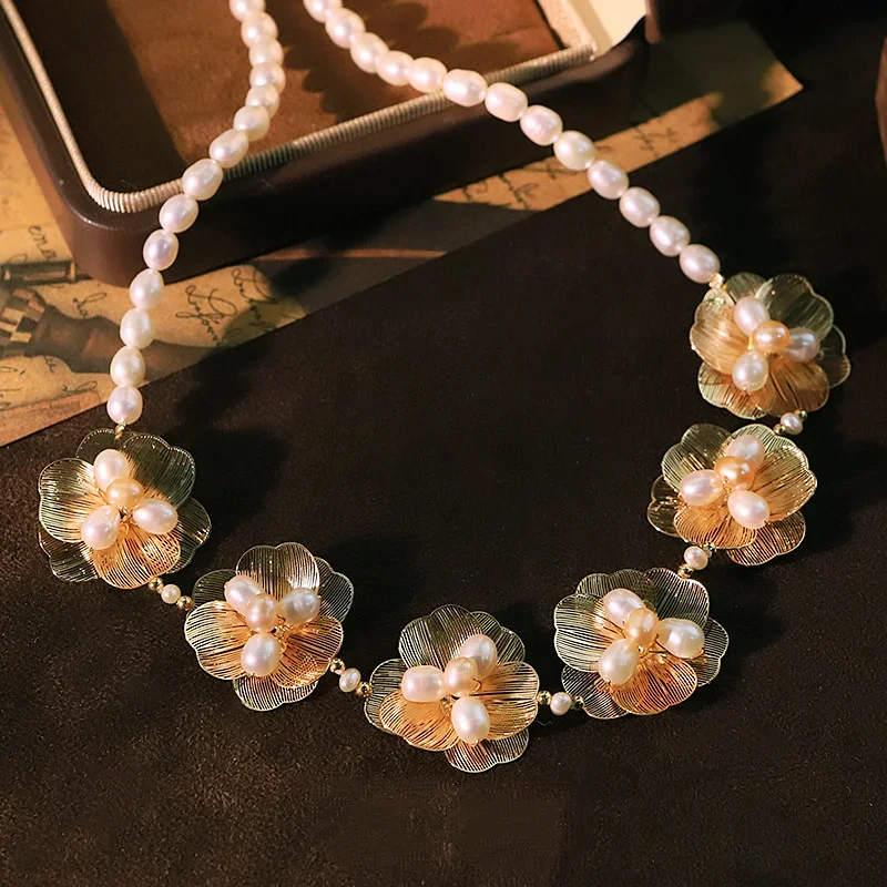 Original Natural Pearl Flower Necklace for Women Luxury Collarbone Chain Simple Elegant Versatile Necklaces Choker Charm Jewelry