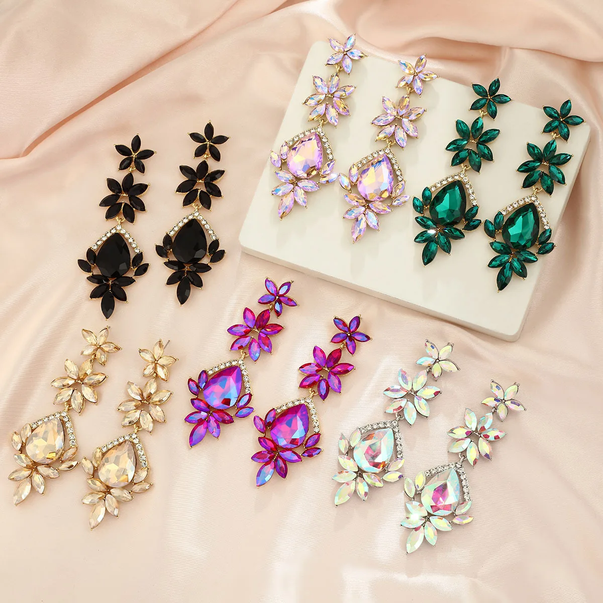 Fashion ins feng shui diamond earrings, high-end super flash diamond-set earrings, high-end light luxury atmospheric exaggerated