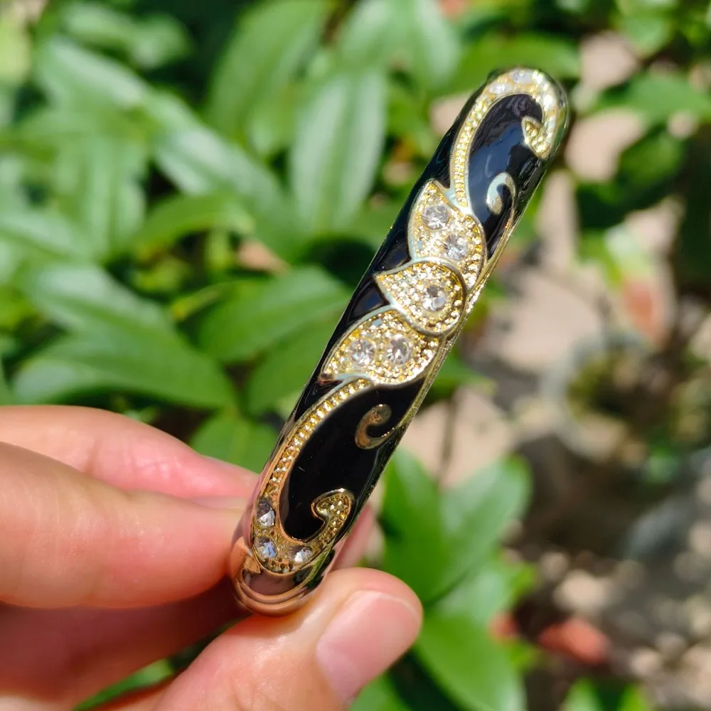 1cm Crown Cloisonne Bracelet Crown Five-leaved Flower Blooms Colored Dropper Oil Bangle Vintage Classic Women's Hand Bracelet