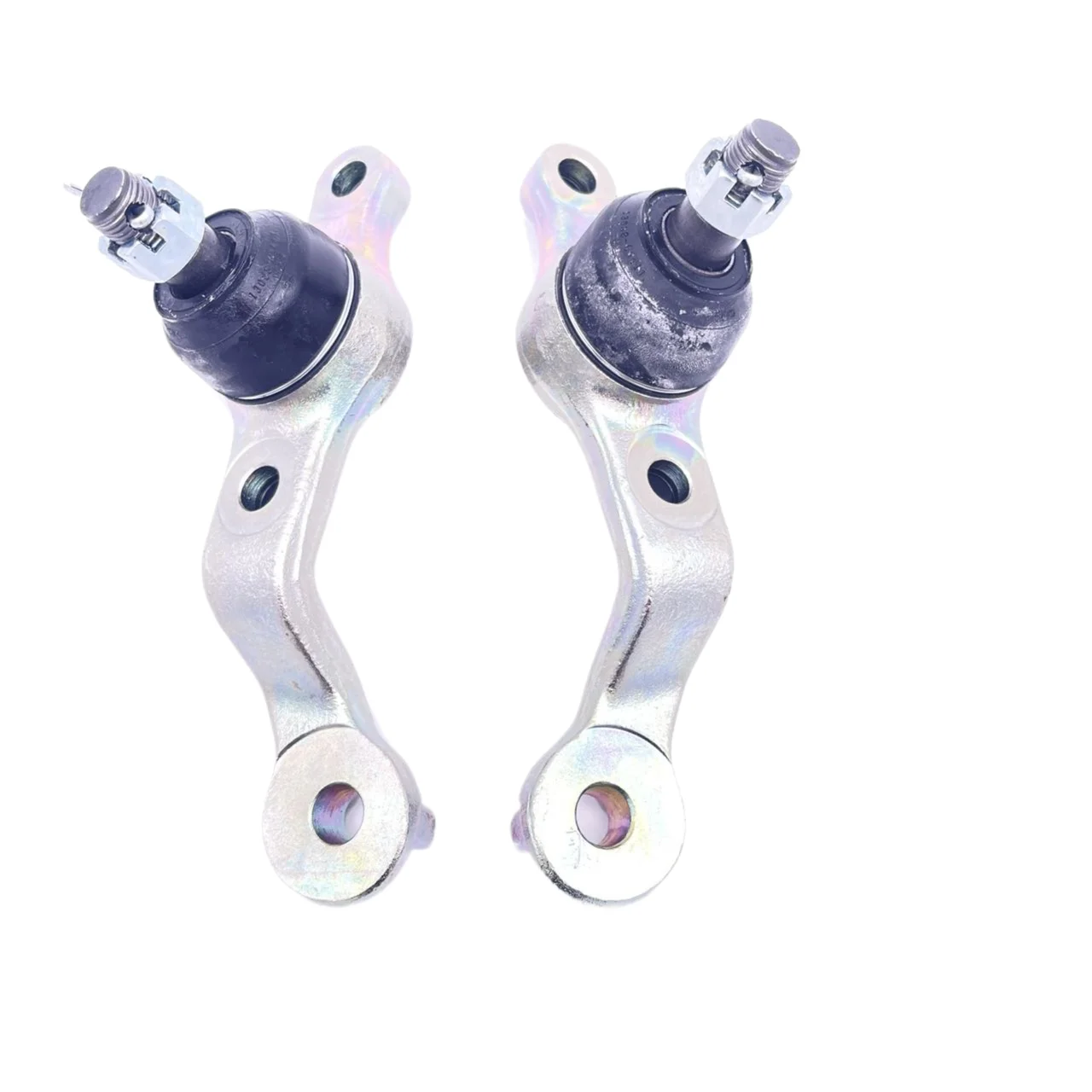 

Комплект из 2 передних нижних шаровых шарниров для LEXUS LS400 TOYOTA CELSIOR 1989-1997 гг.