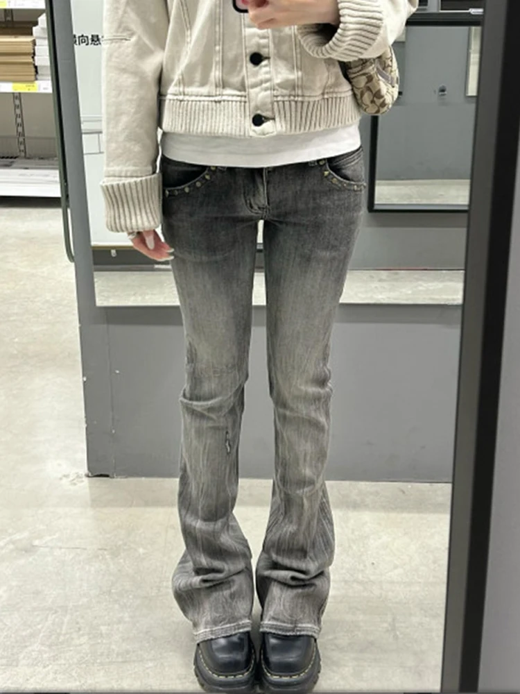 Retro vintage grey straight leg jeans women 2025 new winter hot girl slim fit rivet niche design micro flared pants