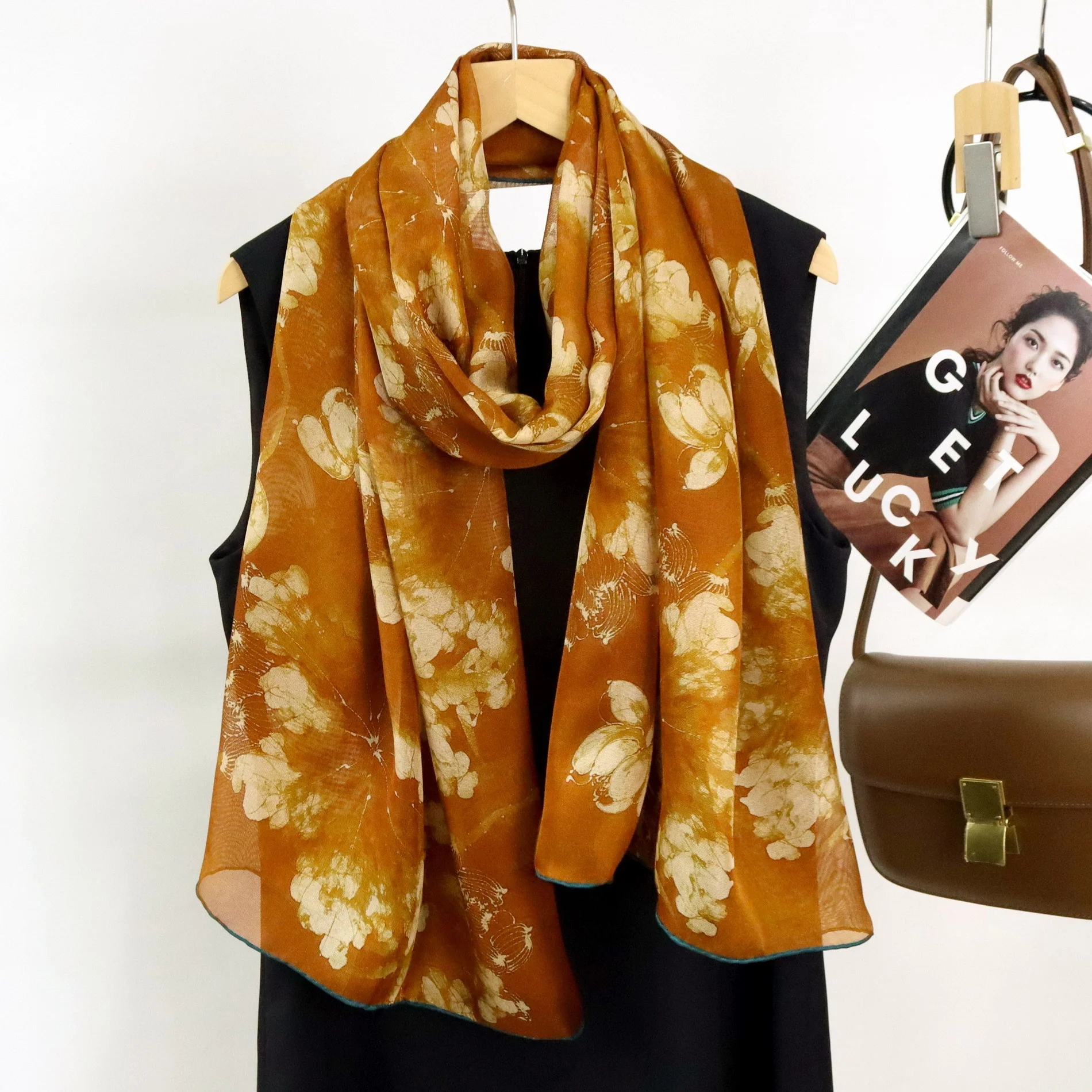 Echarpe-en-soie-longue-en-mousseline-de-soie-motif-lotus-multifonctionnelle-style-coreen-accessoire-de-mode-printemps-ete-pour-femme