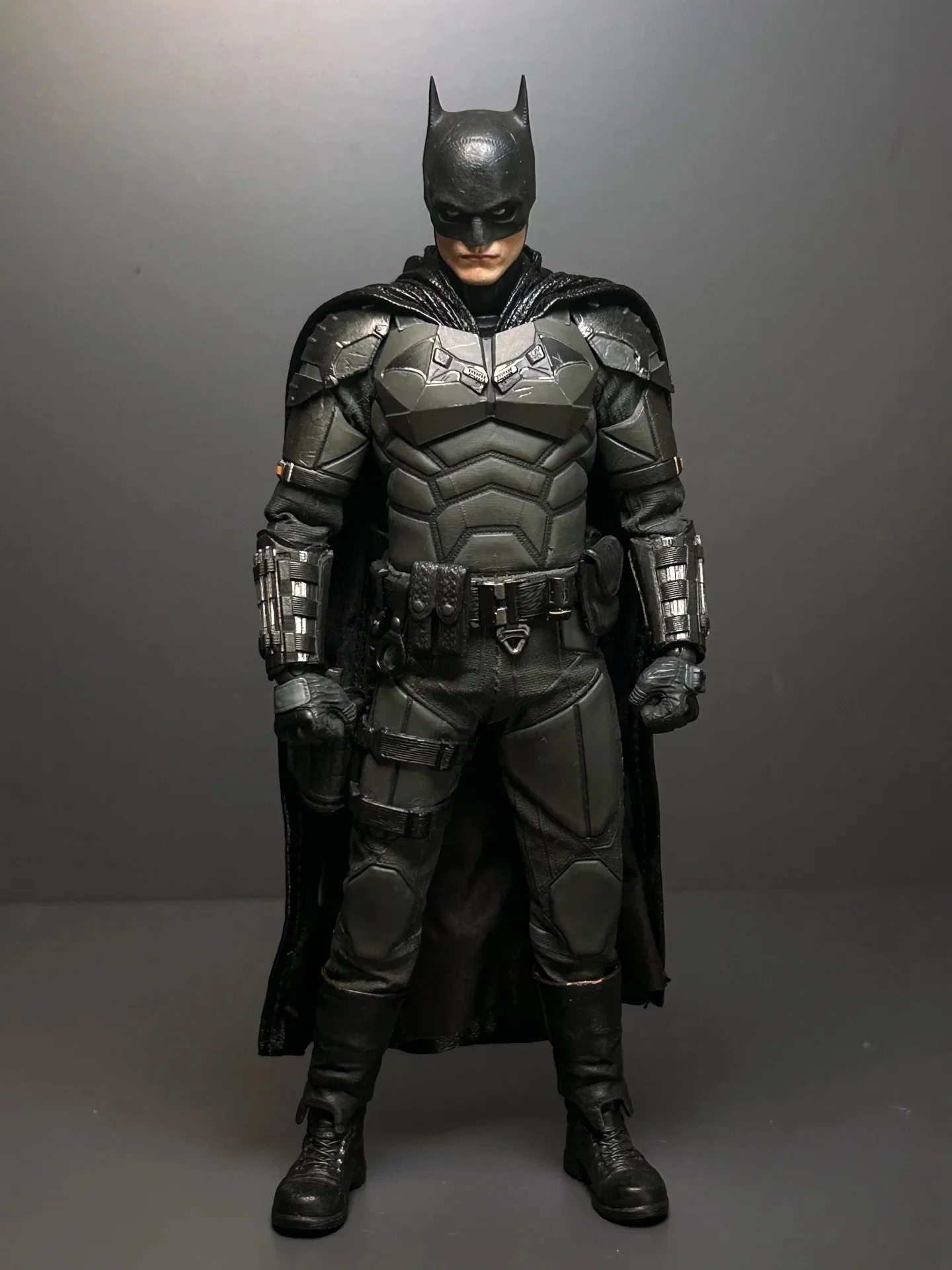 جديد Fondjoy تيار مستمر الشكل سلسلة 2022 جديد باتمان نموذج ديلوكس الطبعة 1/9 مقياس عمل أرقام جمع الحلي الصبي هدايا عيد الميلاد