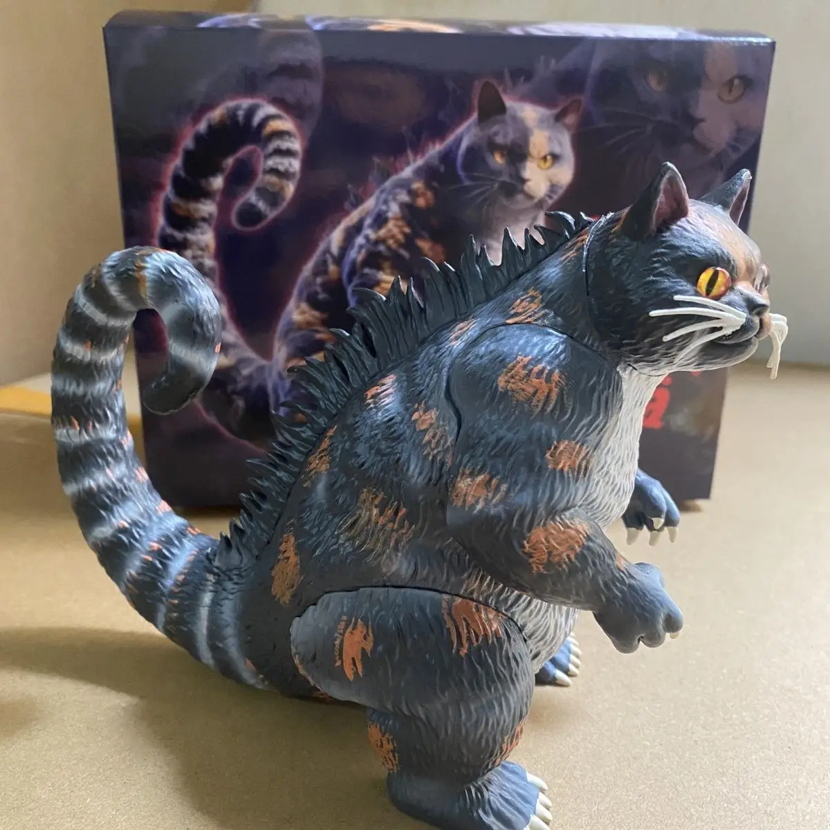 Cat Godzilla Action Figure Statue with Replaceable Eyes - 14cm PVC Model