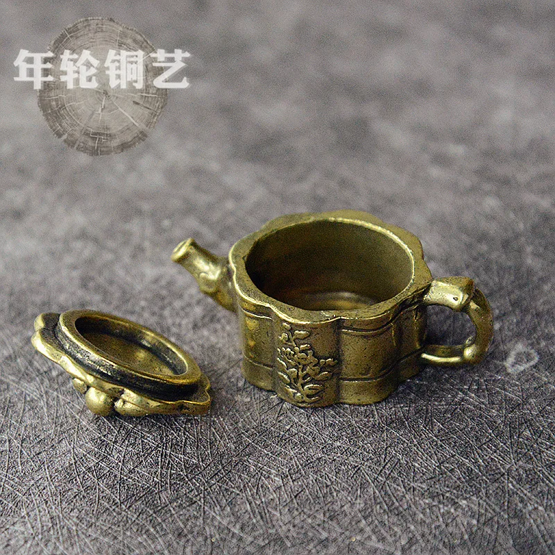 Style Brass Handmade Brass Bamboo Joint Carved Small Teapot Ornament Fun Handheld Tea Pet Ornament