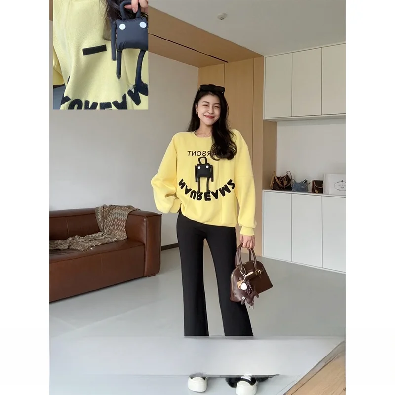 

Yellow Loose Sweatirt with Fur Slit Straight Leg Pants Two Piece Set for Women Casual Sle Winter Collection