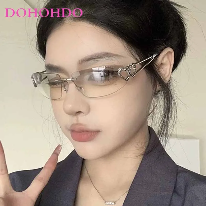 

Fashion Punk Frameless Sunglasses Men Women Y2K Trendy New Individuality Heart Decoration Outdoors Street Snap Sun Glasses UV400