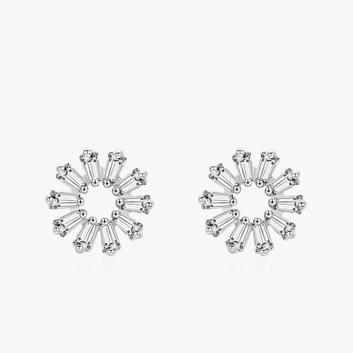 

Fashion Luxury Trapezoid Cubic Zirconia Daisy Stud Earrings 925 Sterling Silver for Women Wedding Engagement Jewelry