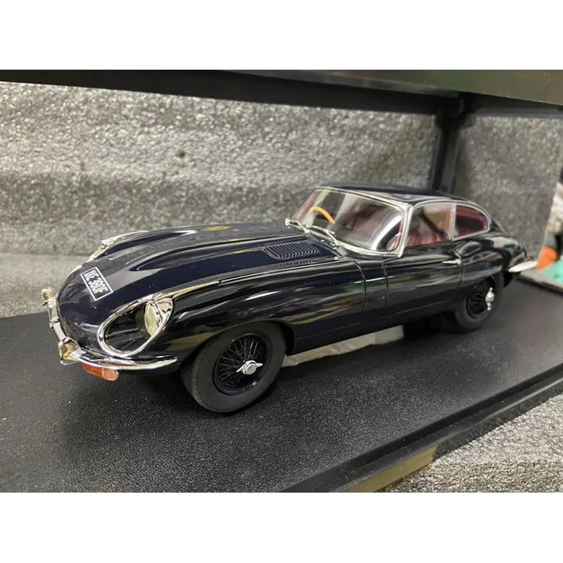 Cult 1:18 Scale Resin E-Type Coupe Supercar Toys Vintage Cars Model Classics Adult Collectible Souvenir Gifts Static Display