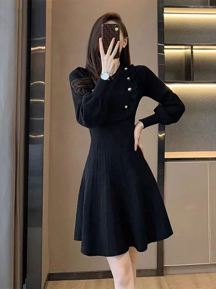 

Fall/Winter Vintage Hepburn Crewneck Fungus Button-down Sweater, LBD, Balloon-sleeved Midi Knitted A-line Dress