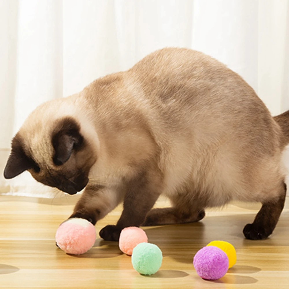 Palline giocattolo per gatti Palla con pompon morbido Materiale squisito Palla con pompon Giocattolo per gatti Giocattoli interattivi per gatti