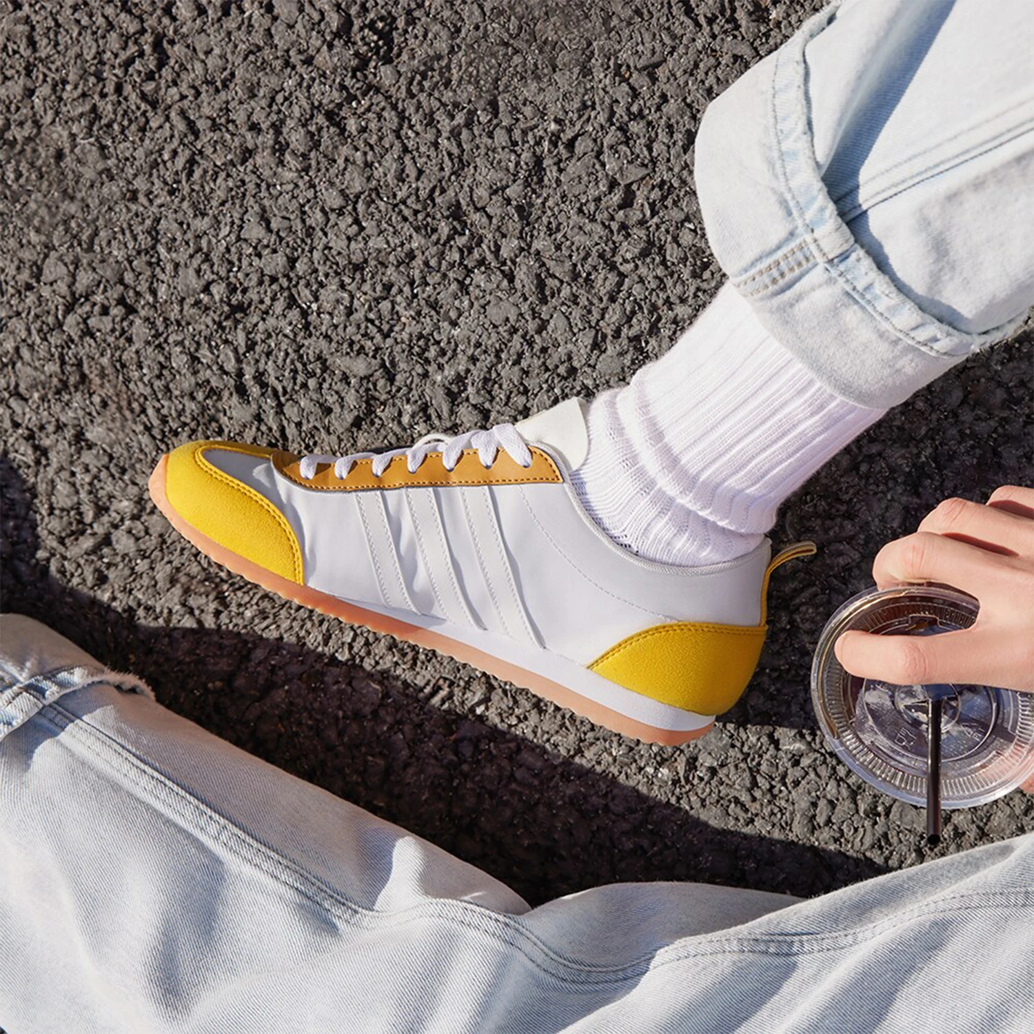 حذاء Adidas Genuine VS JOG 2.0 للرجال والنساء الرياضي والترفيهي JP5760
