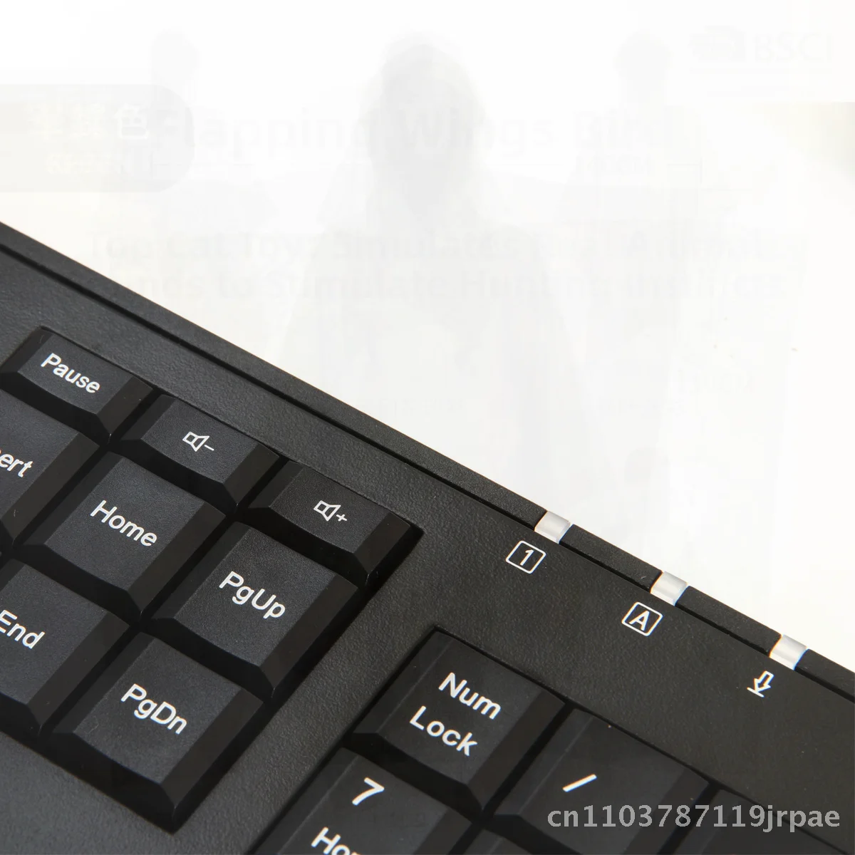 

Deli 3712 Silent Wired USB Keyboard - Black Computer Keyboard with Leakage Hole Design for Enhanced Typing Experience