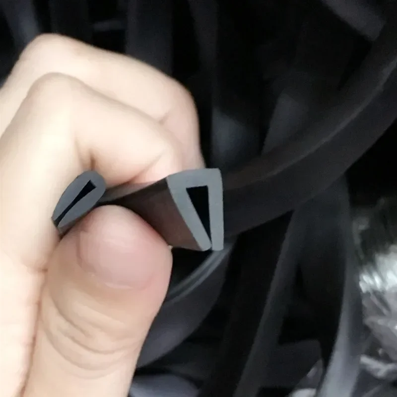 

1/2/3/5/10M Black Rubber Edge Strip U Section Anti Oil Seal Edge Shield Encloser Inner Width 0.5-10mm High 5-15mm