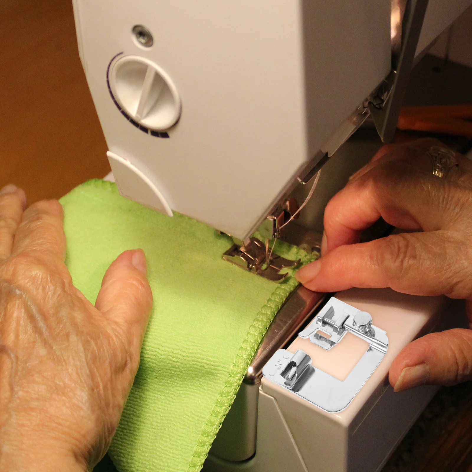 

3Pcs Sewing Rolled Hem Presser Foot Set Adjustable Stainless Steel Home Use Sewing Machine Feet Hemming Binding Stitch