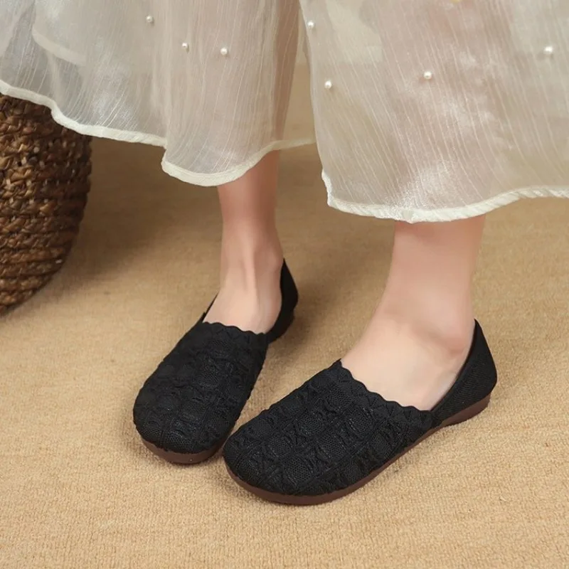 Women Flats Solid Color Mesh Breathable Sneakers Women Soft Bottom Knit Ballet Loafers Shoes Casual Slip on Boat Shoes for Women