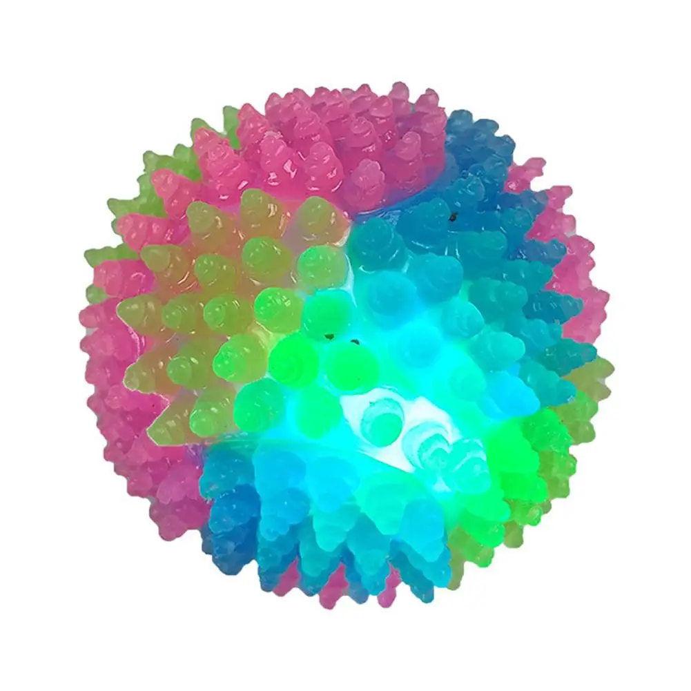Leuchtender LED-Hundeball, blinkender elastischer Ball, interaktives Spielzeug, Farblichtball, Wurfball für Hunde