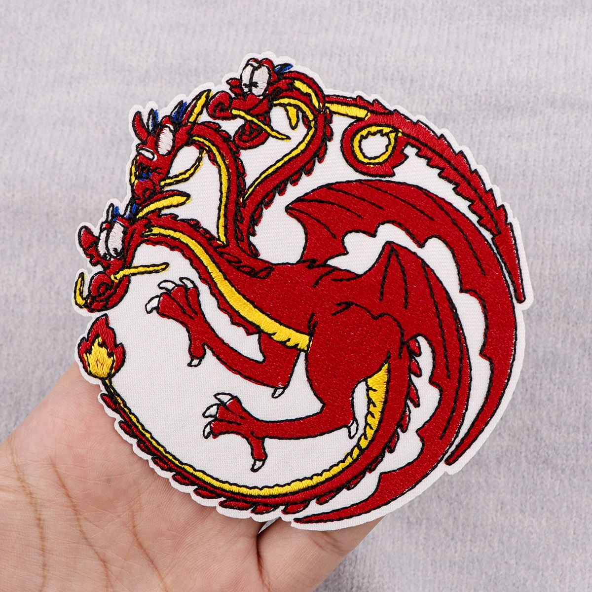 

Mushu Dragon Badges Embroidery Patches Iron On Patches On Clothes DIY Dress Jeans Hat Clothing Accesories Applique Stickers