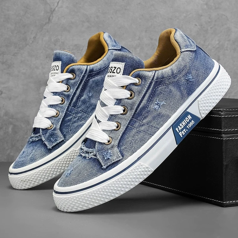 

Skateboard Shoes Men Canvas Sneakers Men Jogging Sport Flat Shoes Plimsolls Tourism Waterproof Casual Running Board Shoes 48