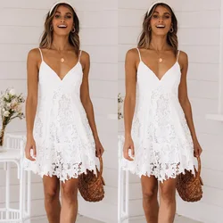 Vestido corto de encaje blanco con tirantes finos para mujer, minivestido Sexy con escote en V profundo, Espalda descubierta, corte en A, elegante, novedad de verano 2023