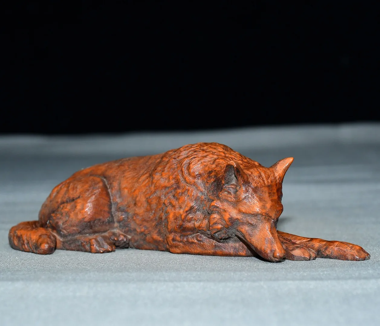 Exquisite Small Leaf boxwood Small Wolf Dog Home Desktop Decoration Landscape Small Ornament