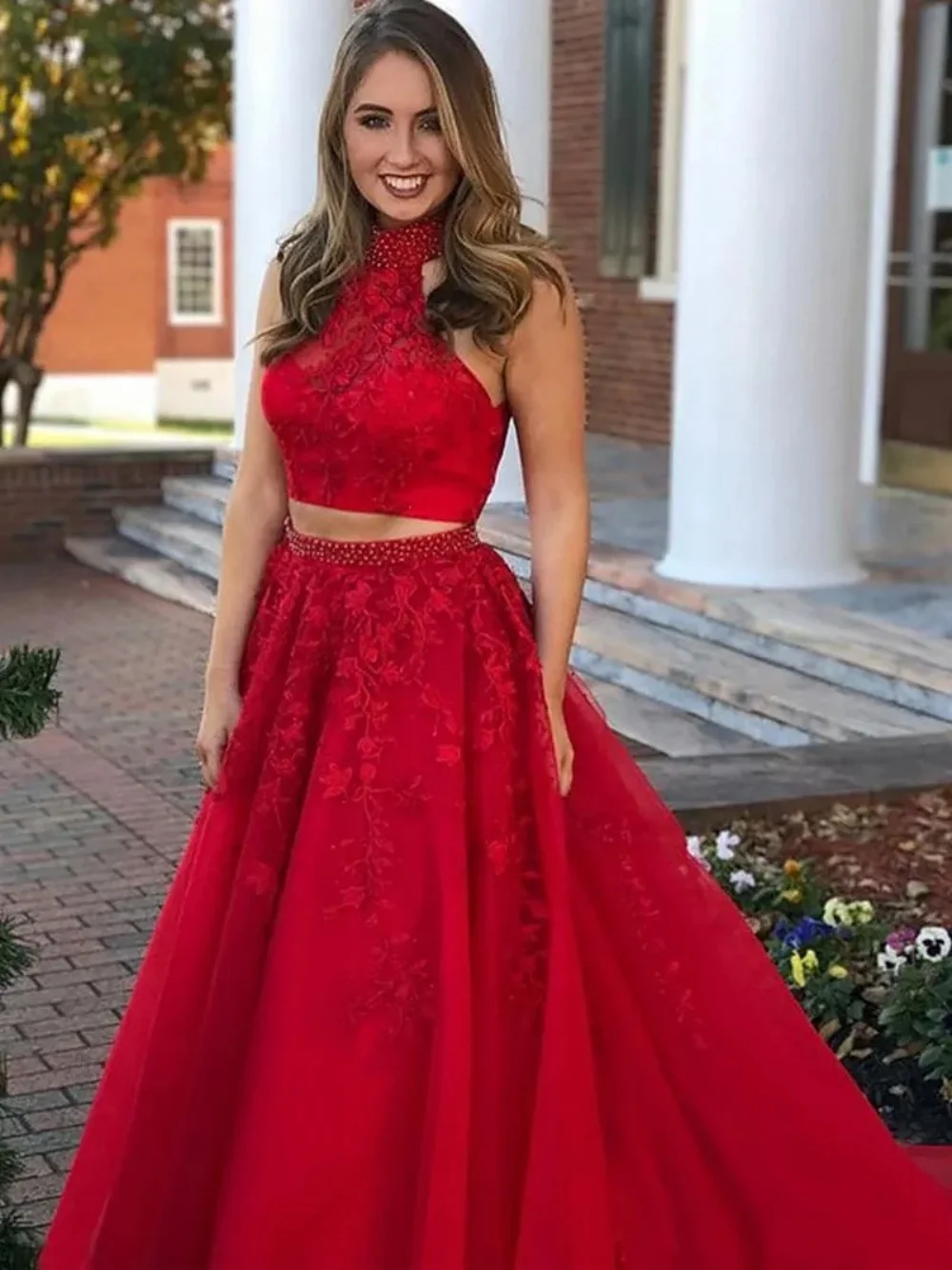 

Red Prom Dress 2Piece High Neck Sleeveless Evening Dress For Women Beading Lace Appliques A-Line Tulle Floor-Length Party Dress