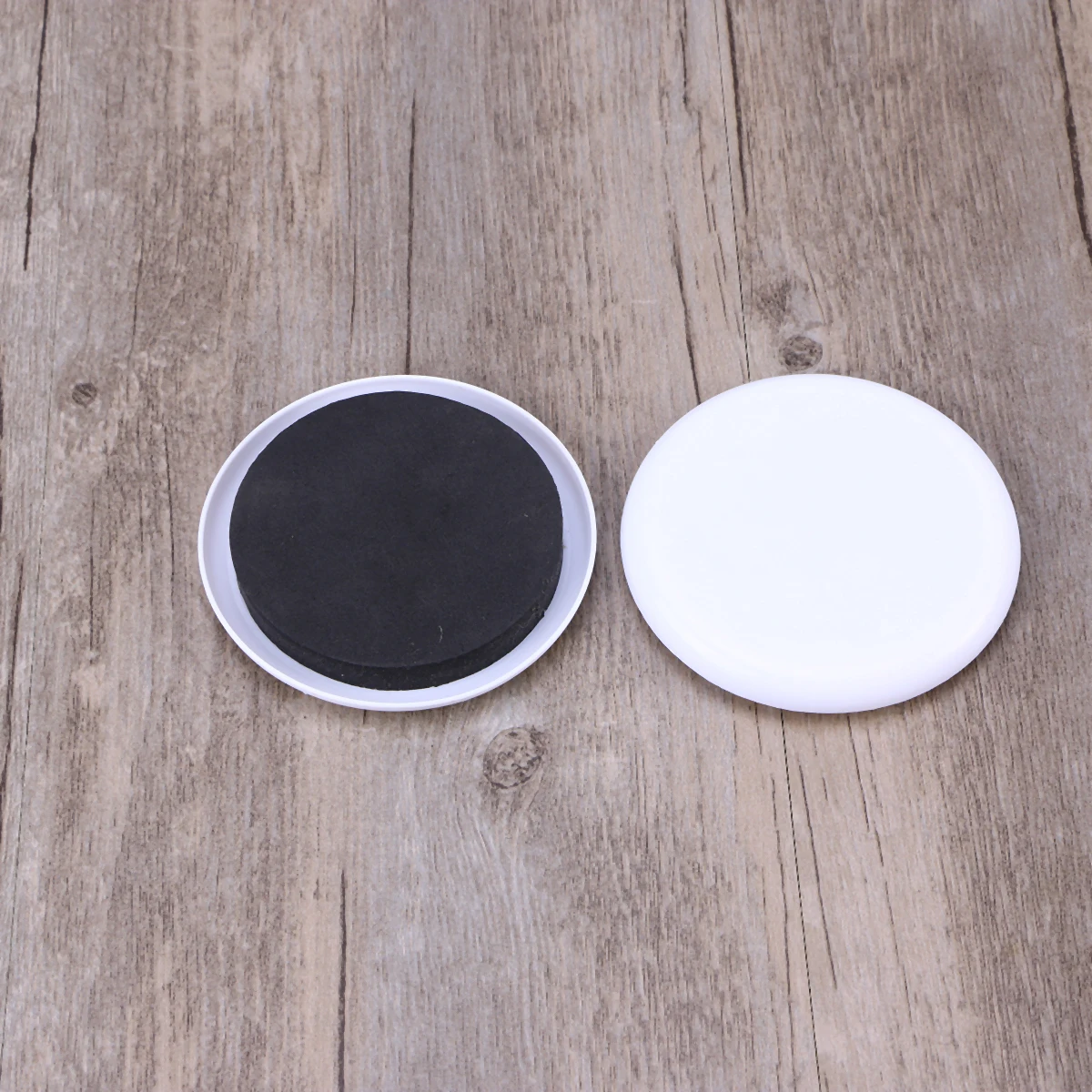 

16pcs Furniture Reusable Hardwood Carpet Protection Durable Plastic Circle Heavy Furniture Mover Hexagon Shape