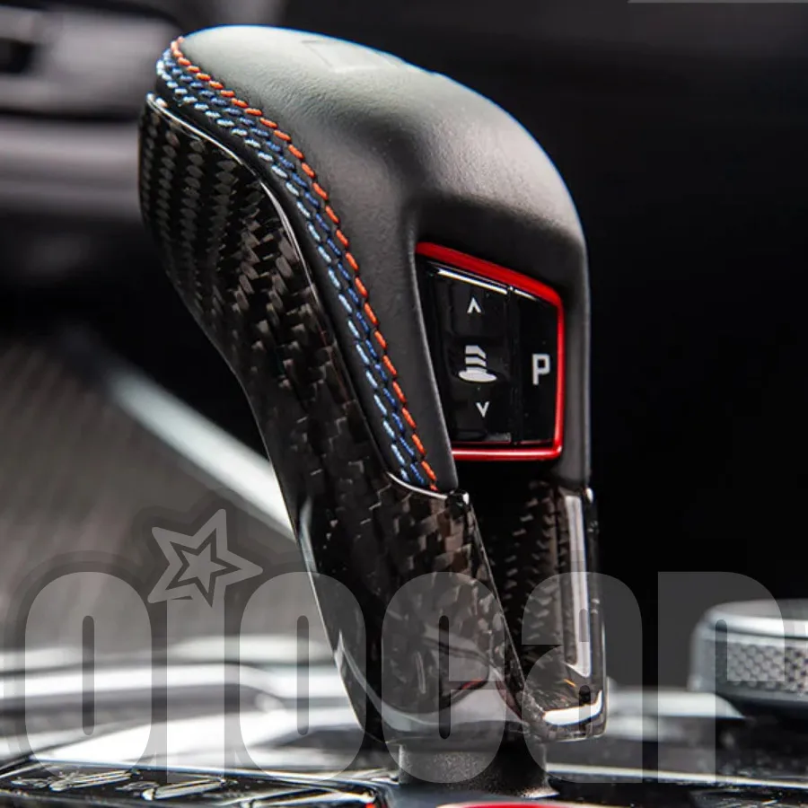 

oiomotors сухие карбоновые накладки на ручку переключения передач для BMW G87 M2 G80 G81 M3 G82 G83 M4 F91 F92 F93 M8 G09 XM F95 X5M F96 X6M