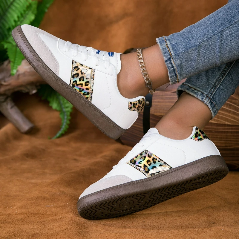 Women Comfortable Breathable Flat Heels Sneakers Woman Non Slip Soft Sole Sports Shoes Plus Size Leopard Print Flat Shoes view 6