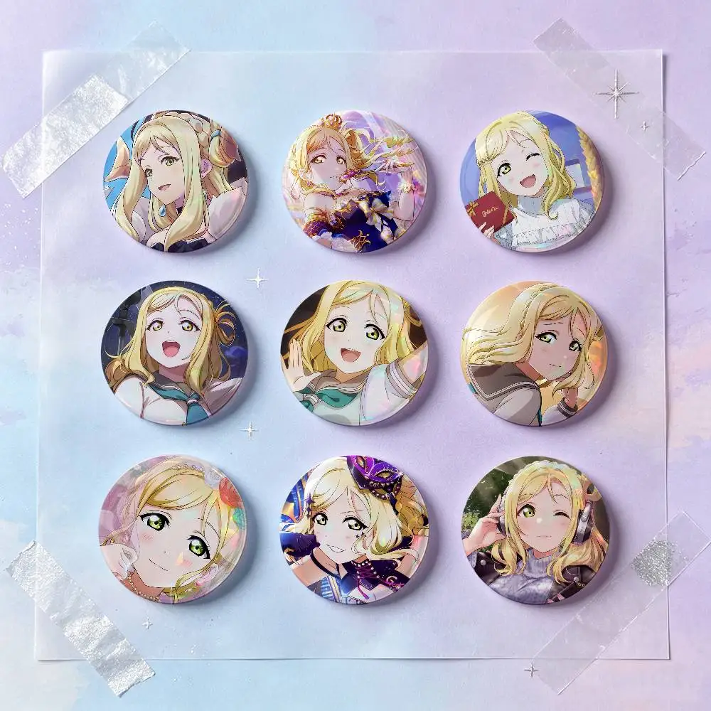 Mari Ohara Anime-Charakter-Abzeichen 25 32 44 58 75 mm Runde Cosplay-Pins Taschendekoration für Fans, Sammler, Freunde, Geschenke, Brosche, Souvenir