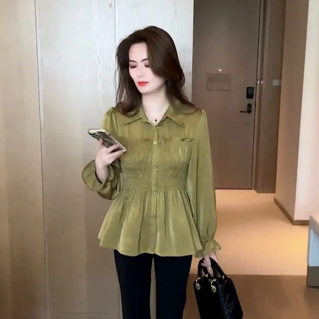 High End Western-style Pleated Shirt New Fashionable and Versatile Slimming and Age Reducing Temperament Long Sleeved Top Small