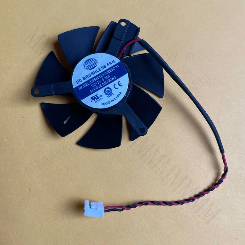 TT  DF0501012SEE2C 01 Hole spacing 39 Diameter 47 12V 0.05A Graphics card fan 2 pins