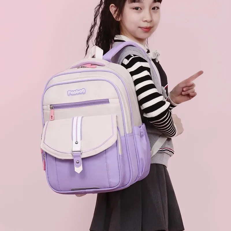 New Pattern Color Collision Elementary School Backpack Good-looking Reduce Burden and Protect The Spine Simplicity Backpack