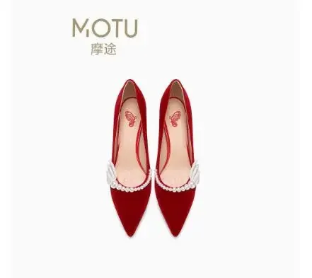 أحذية زفاف بكعب عالٍ مخملي أحمر للنساء 2024 أحذية Xiuhe الجديدة #2