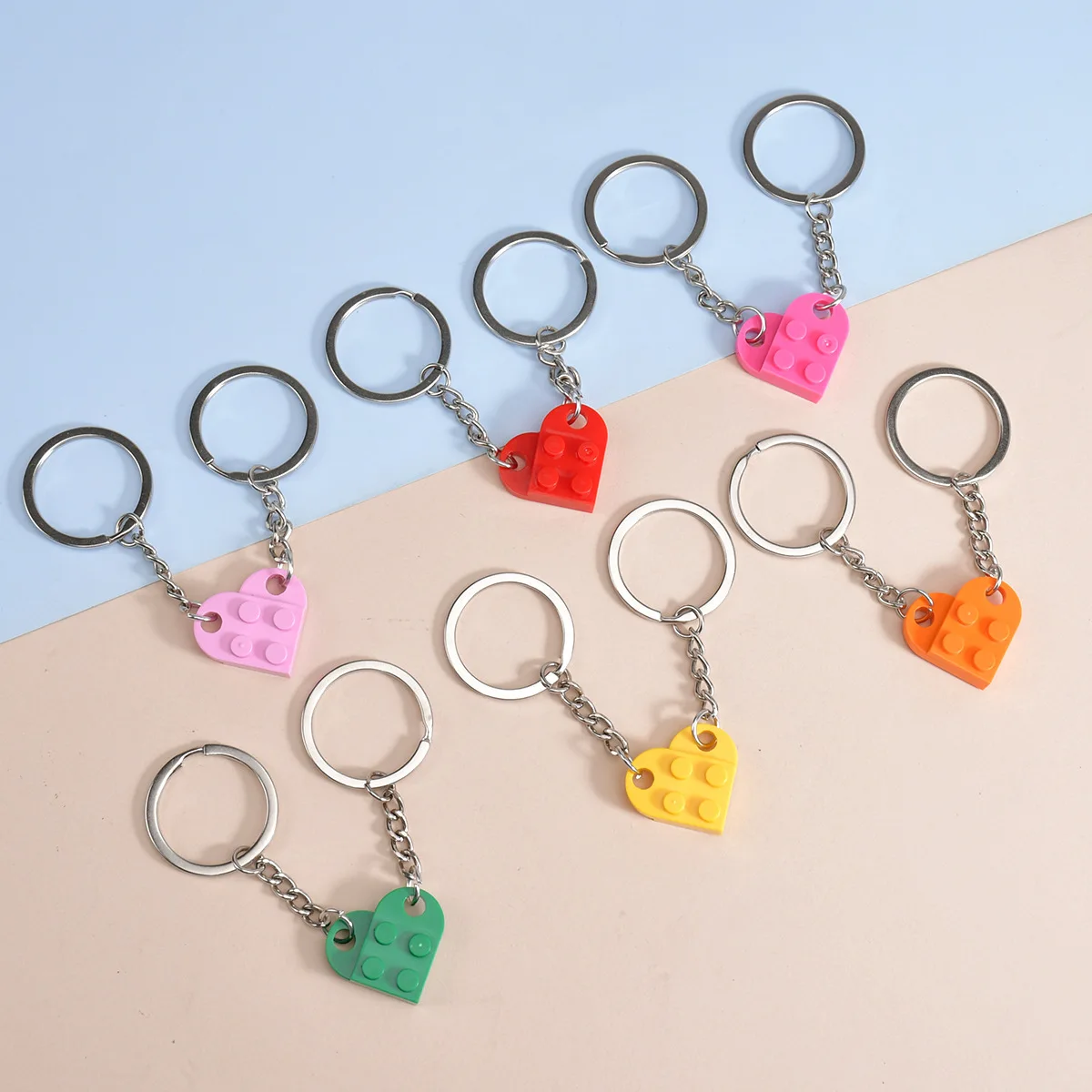 2Pcs Cute Love Heart Brick Keychain for Couple Friendship Heart Building Block Keyring Pendant Women Men Valentines Jewelry Gift