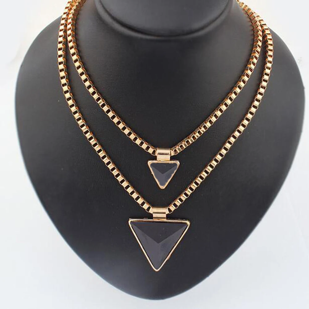 Double Layer Black Yellow Triangular Pendant Necklace for Women European American Fashion Acrylic Geometric Jewelry Accessories